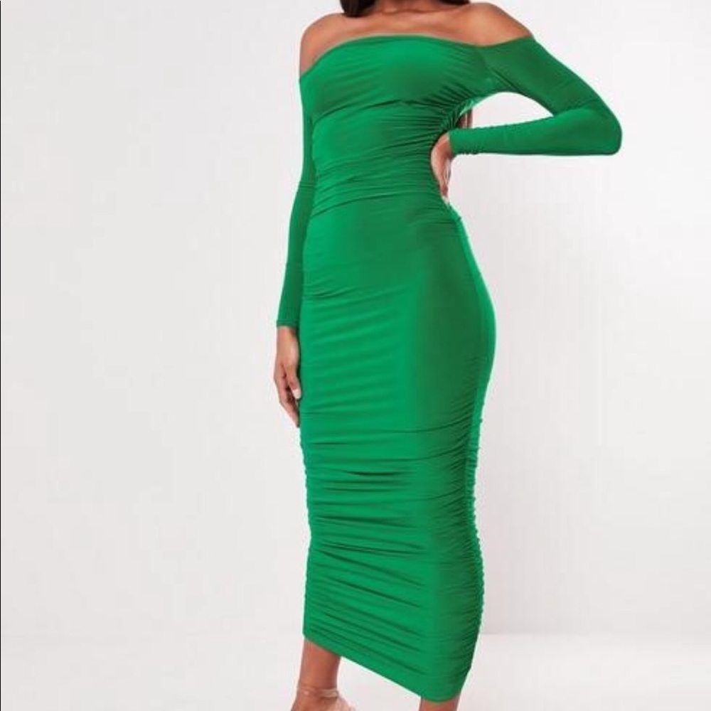 Green Bardot off the shoulder sexy dress